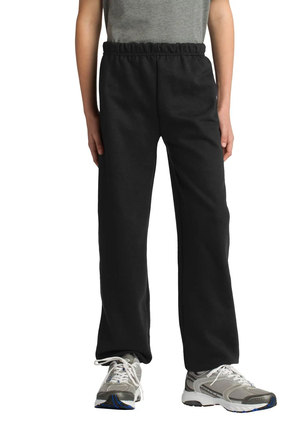Gildan Youth Heavy Blend Sweatpant. in Black