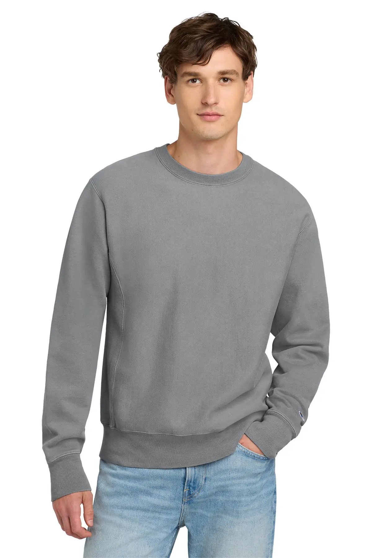 Champion Reverse Weave Garment-Dyed Crewneck Sweatshirt. in Concrete