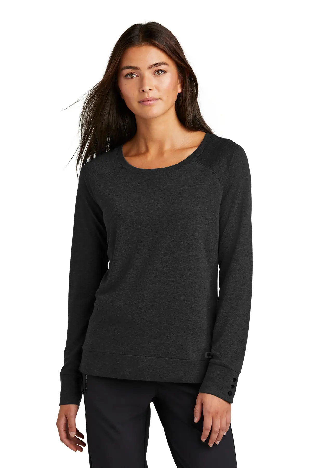 OGIO Women's Command Long Sleeve Scoop Neck in Blacktop