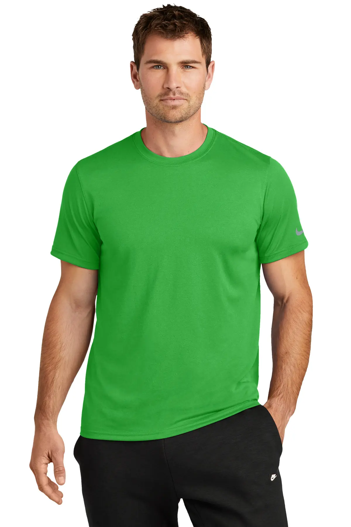 Nike Swoosh Sleeve rLegend Tee in Apple Green